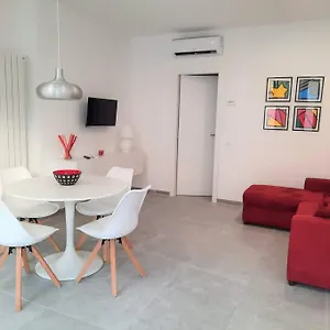 https://appartamento-incantevole-viareggio-mare.it-tuscanyhotel.com