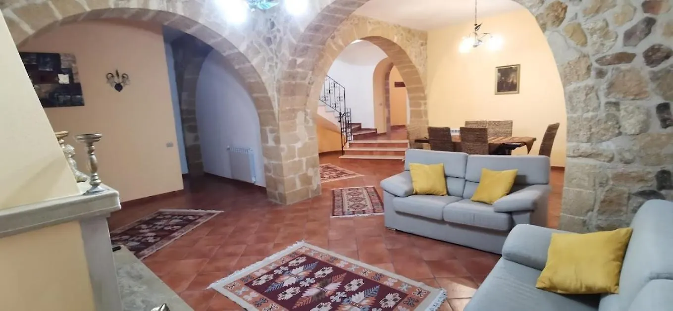 Segesta - Vieux Centre Historique Apartment Salemi